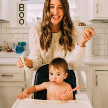 First year feeding guide for mom and baby